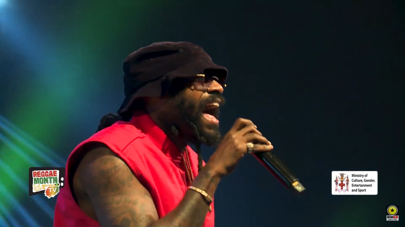 Reggae mogul, Tarrus Riley performs his 2017 hit, "Just the Way You Are", at the second staging of Global Reggae Night for Reggae Month.