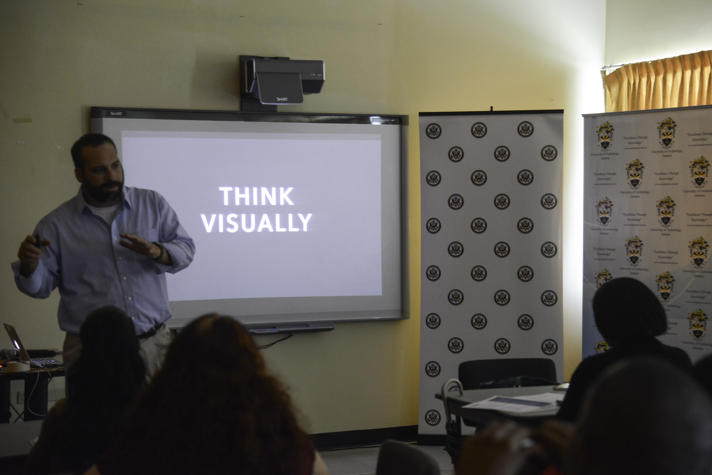 Professor Seth Gitner making his introductory presentation at the multimedia journalism workshop organised by the United States Embassy at the University of Technology, Jamaica on September 15 2016.