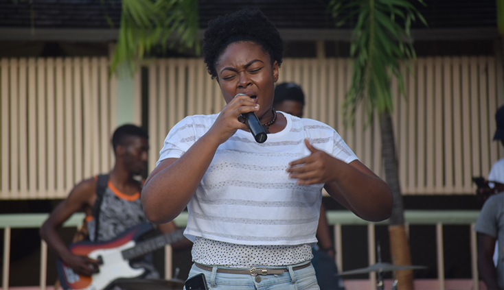 The soulful Mellisa Campbell delivering a performance to remember at the Island Praise in the Park gospel concert at UTech, Ja. October 6, 2016